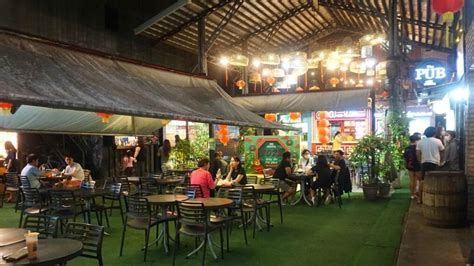 maginhawa food park|10 Maginhawa Restaurants for Your Budget.
